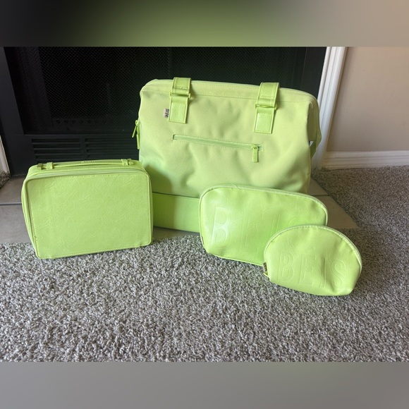 BEIS Handbags - BÉIS Mini Weekender, Cosmetic Case, and Cosmetic Pouch Set in Citron.